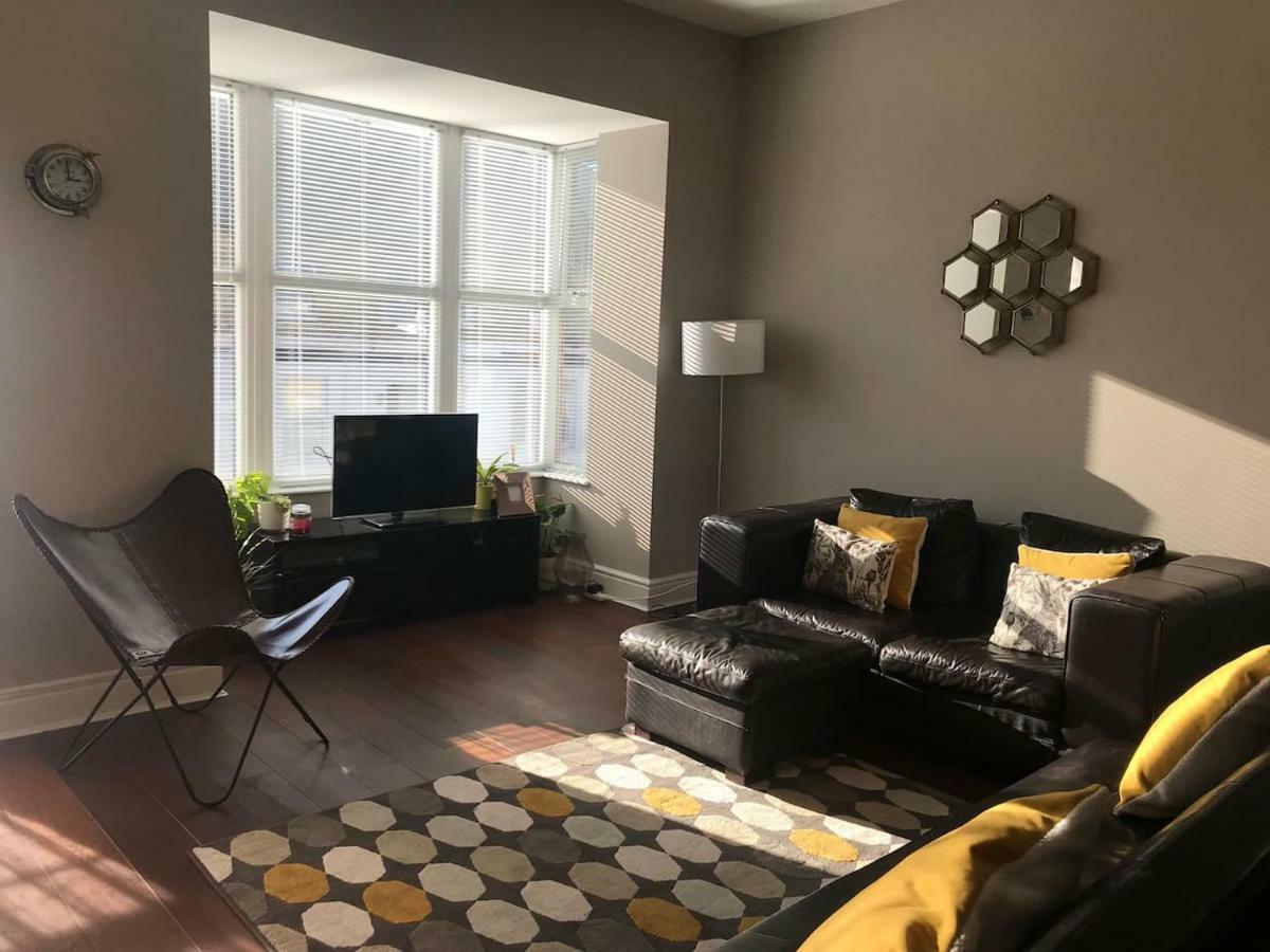 Margate'S Modern Luxury Apartment Bagian luar foto