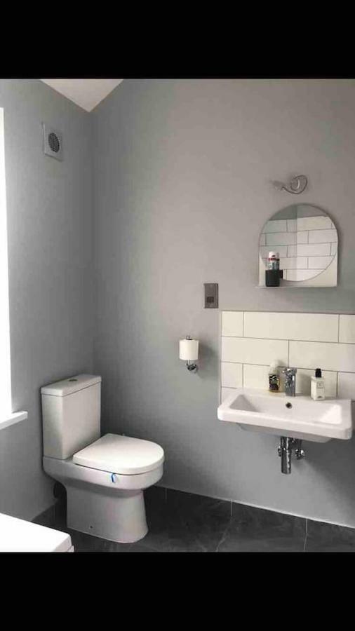 Margate'S Modern Luxury Apartment Bagian luar foto
